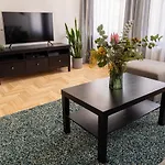 Lovely In The Center Apartment Kaunas