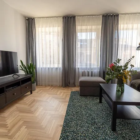 Apartament Lovely In The Center *