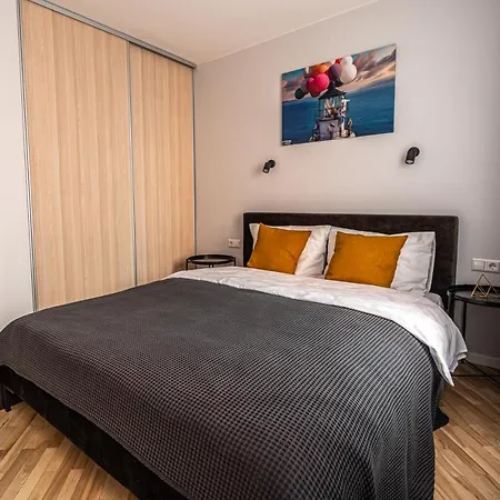 Lovely In The Center Apartment Kaunas